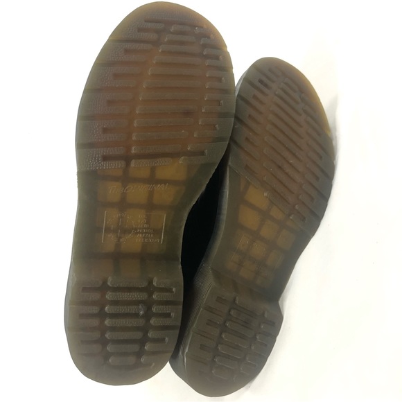 Dr. Martens Original 1460 8 Eye Boots - Picture 7 of 11